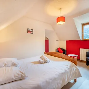 https://la-bergerie-azet.midi-pyreneeshotels.com
